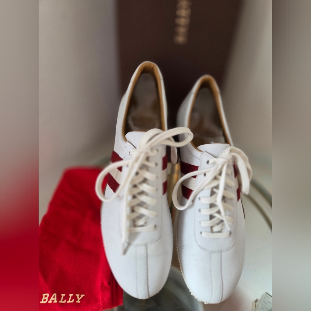 BALLY of Switzerland Leather Casual Sneakers White, Red Stripe Authentic EUC - Picture 5 of 16